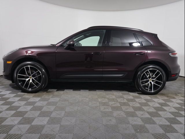 2024 Porsche Macan 