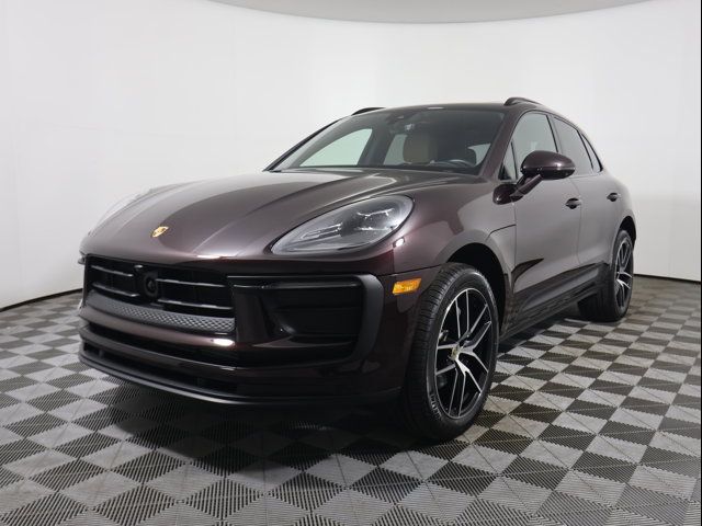 2024 Porsche Macan 