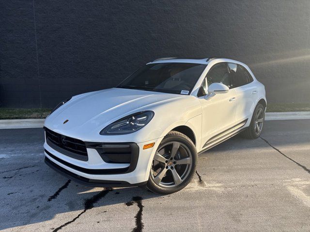 2024 Porsche Macan Base