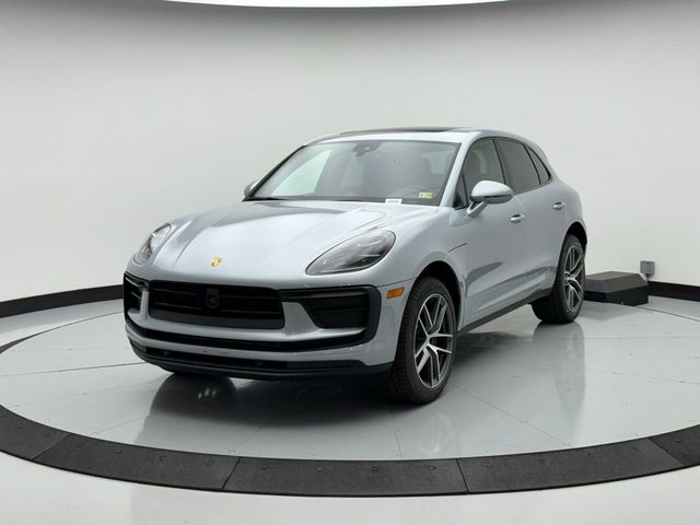 2024 Porsche Macan Base