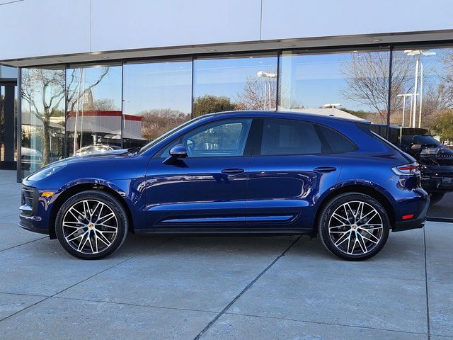 2024 Porsche Macan Base