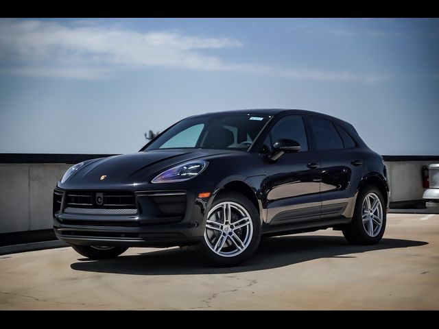 2024 Porsche Macan Base