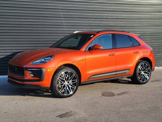 2024 Porsche Macan 