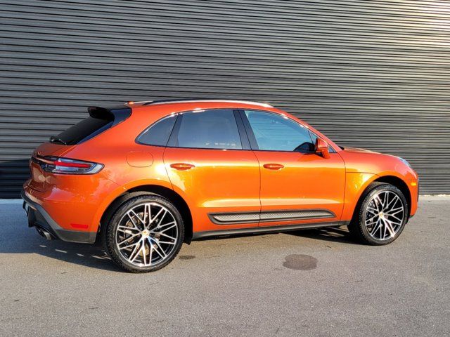 2024 Porsche Macan 