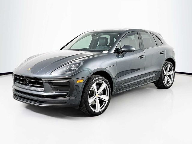 2024 Porsche Macan Base