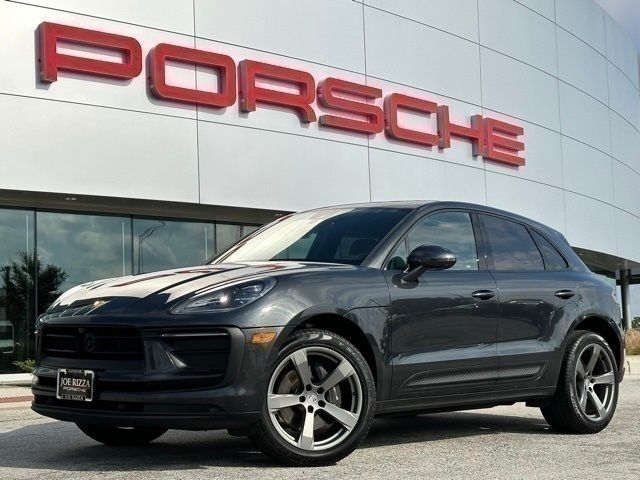 2024 Porsche Macan Base