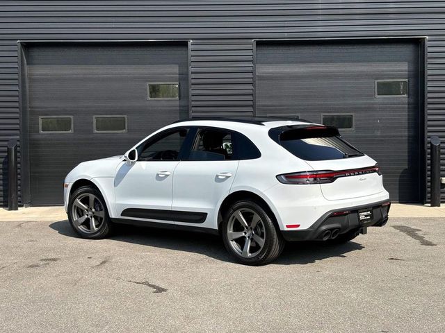 2024 Porsche Macan Base