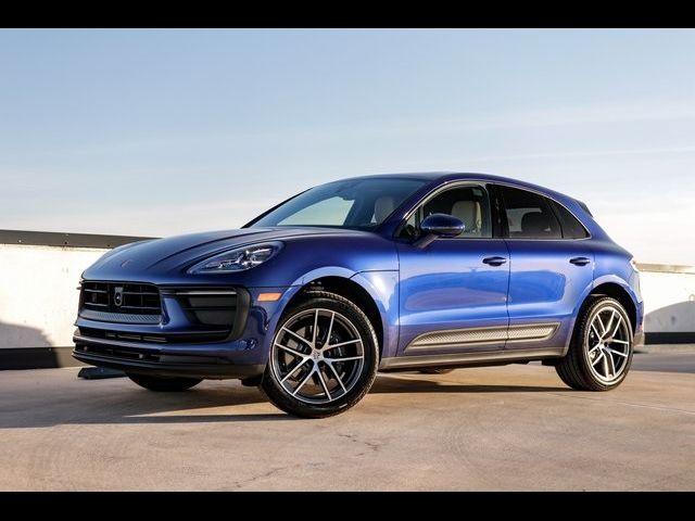 2024 Porsche Macan Base