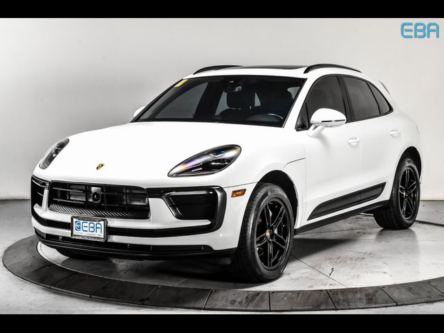 2024 Porsche Macan Base