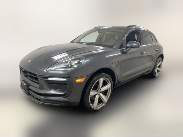 2024 Porsche Macan Base