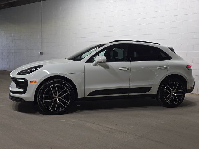 2024 Porsche Macan 