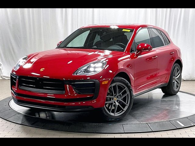 2024 Porsche Macan Base