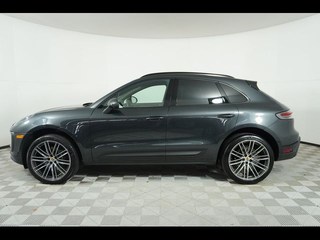 2024 Porsche Macan Base