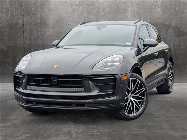 2024 Porsche Macan Base