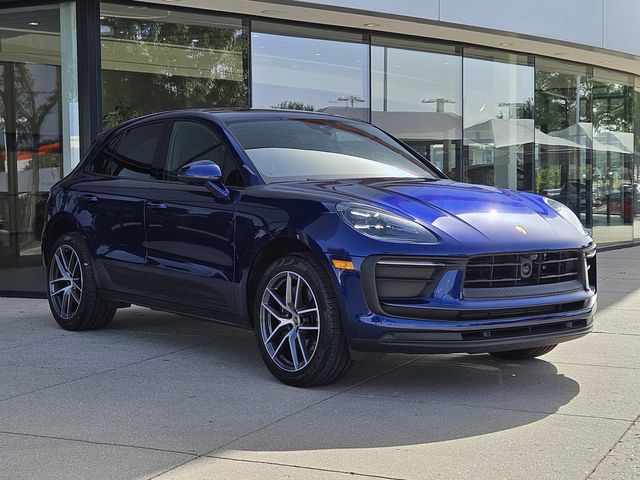 2024 Porsche Macan Base