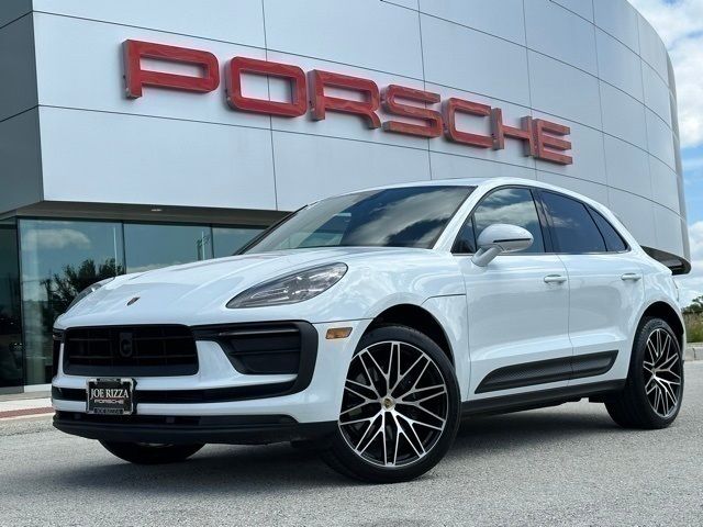 2024 Porsche Macan Base