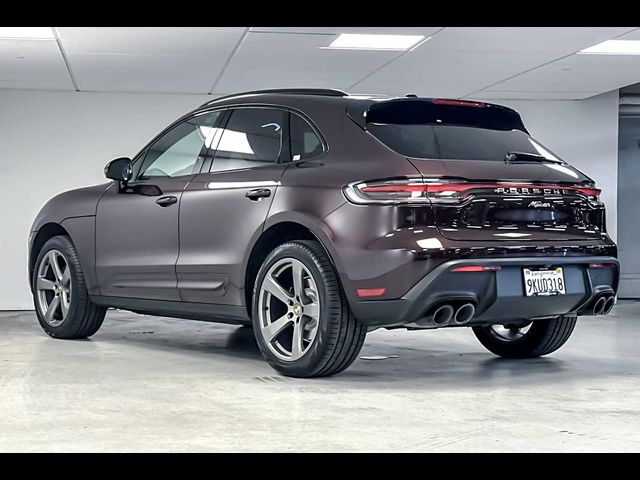 2024 Porsche Macan Base