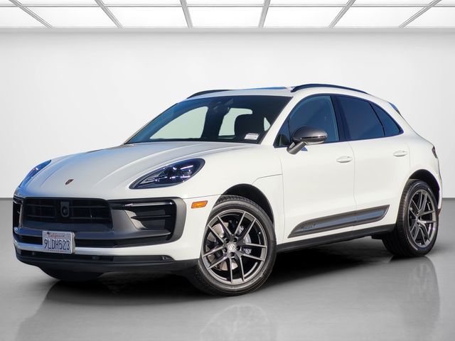 2024 Porsche Macan Base