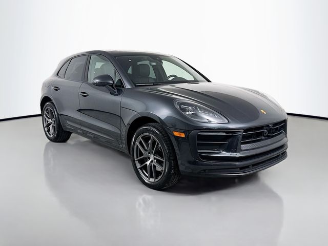 2024 Porsche Macan Base