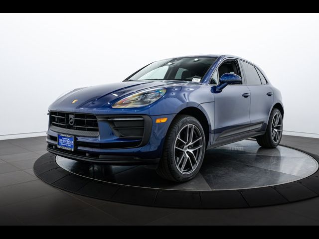 2024 Porsche Macan Base