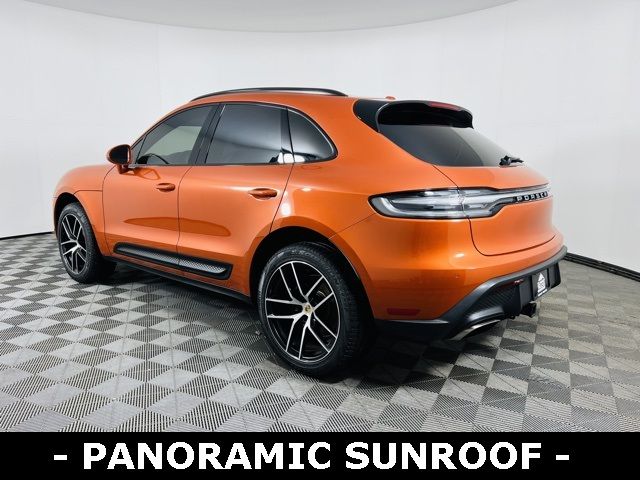 2024 Porsche Macan Base