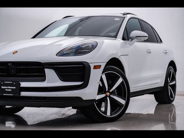 2024 Porsche Macan 