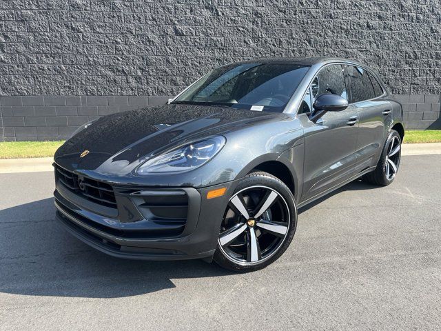 2024 Porsche Macan Base