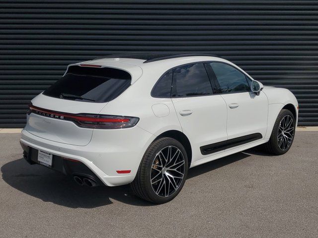 2024 Porsche Macan 