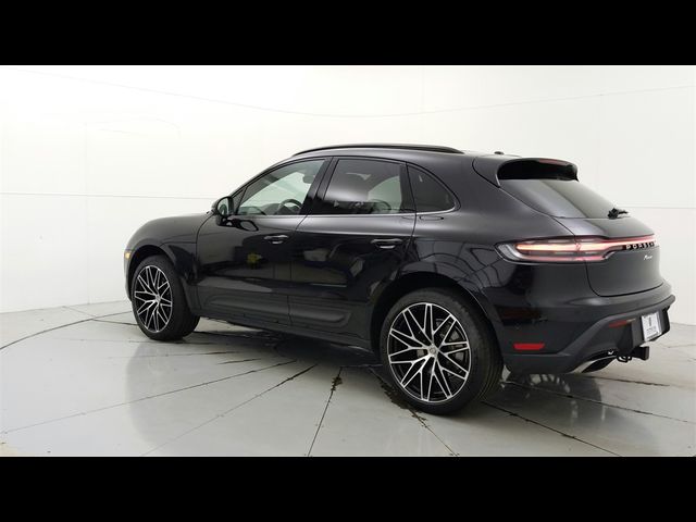 2024 Porsche Macan 