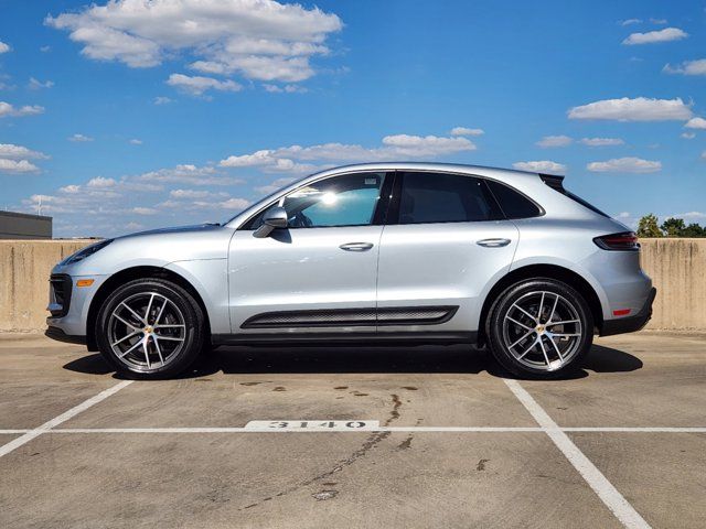 2024 Porsche Macan Base