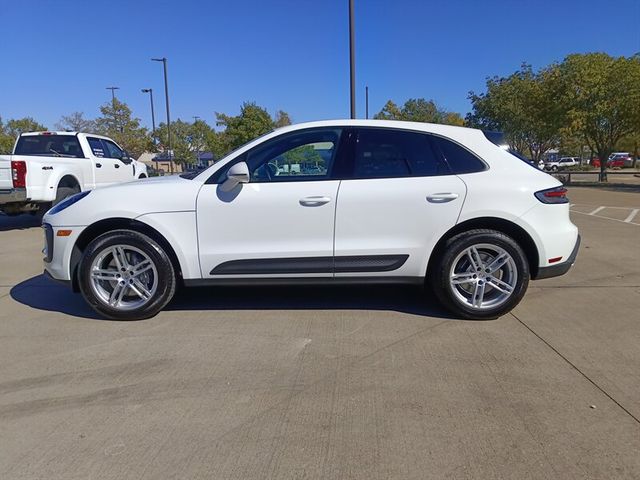 2024 Porsche Macan 