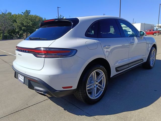 2024 Porsche Macan 