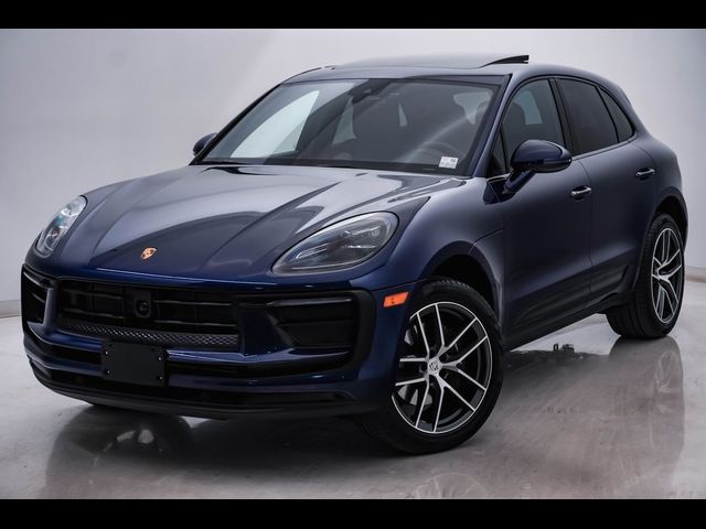 2024 Porsche Macan 