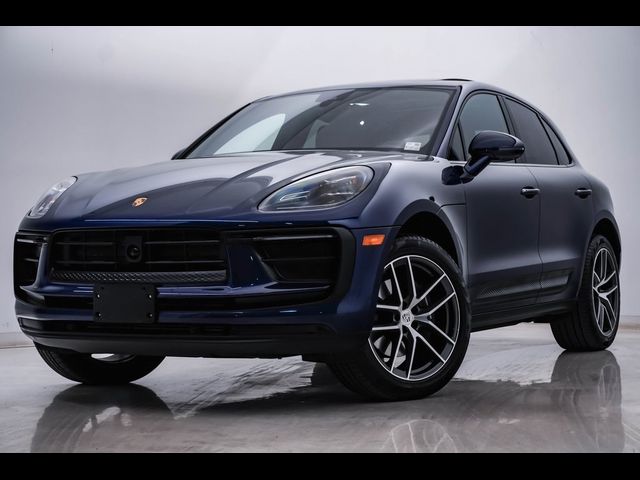 2024 Porsche Macan 