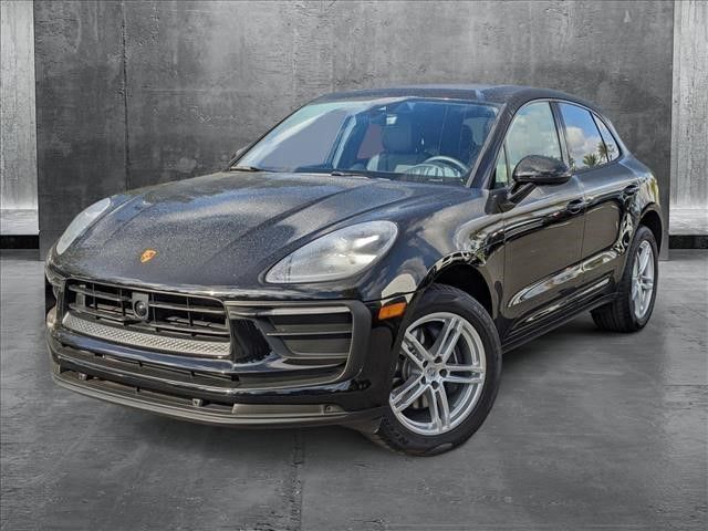 2024 Porsche Macan Base