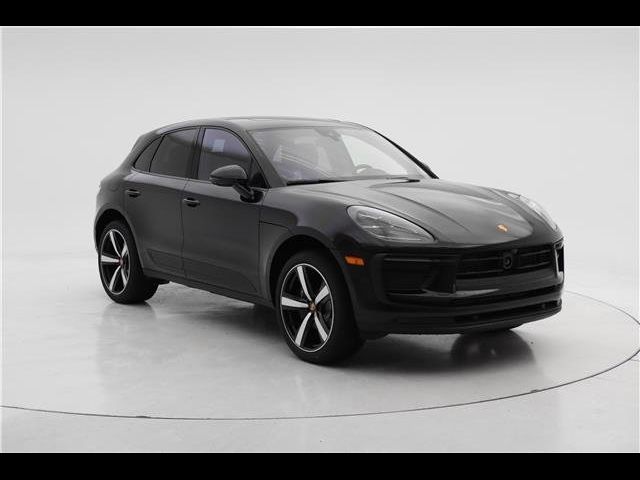 2024 Porsche Macan Base