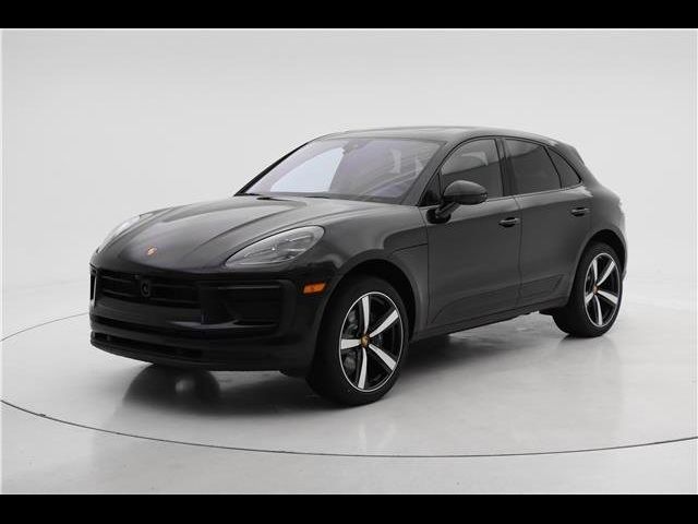 2024 Porsche Macan Base