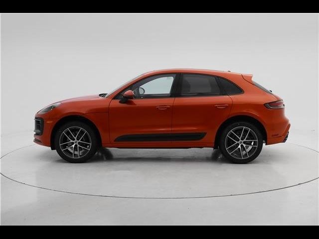 2024 Porsche Macan Base