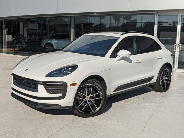 2024 Porsche Macan T