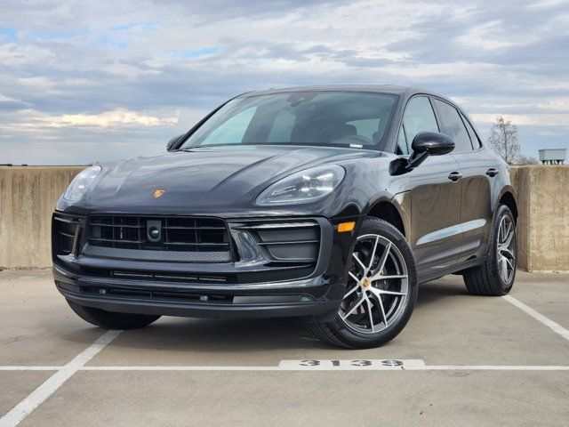 2024 Porsche Macan Base