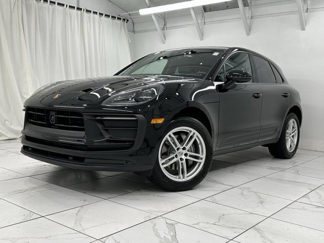 2024 Porsche Macan Base