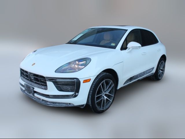 2024 Porsche Macan Base