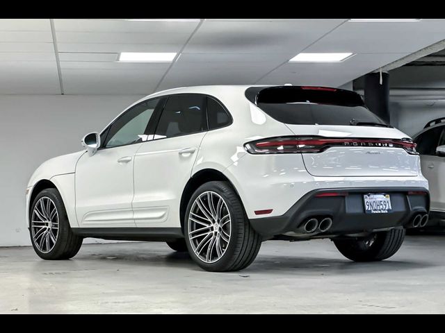 2024 Porsche Macan Base