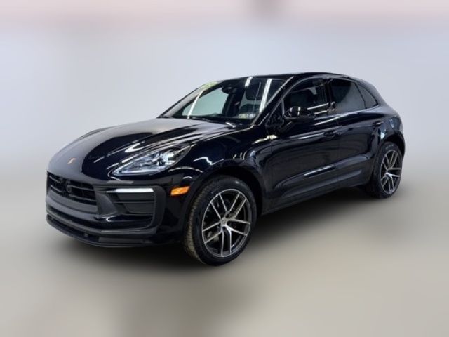 2024 Porsche Macan Base