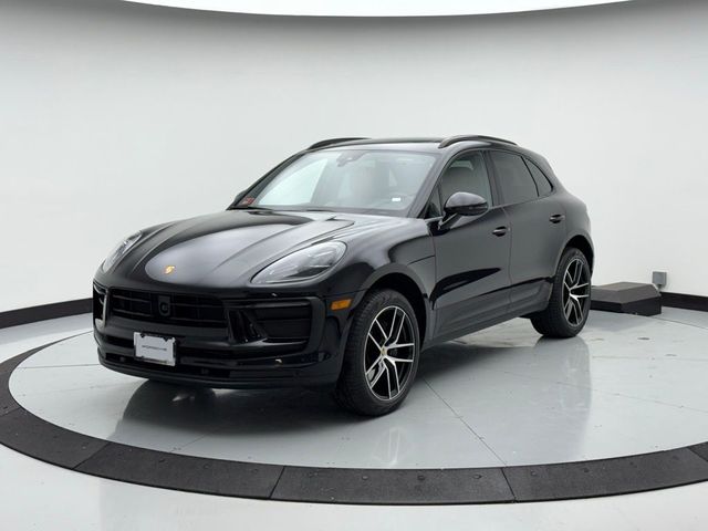 2024 Porsche Macan Base