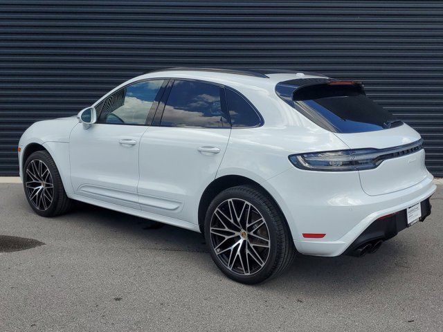 2024 Porsche Macan Base