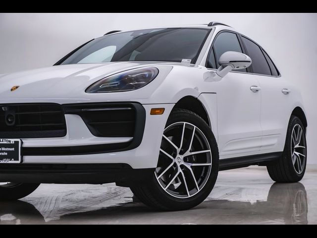 2024 Porsche Macan 