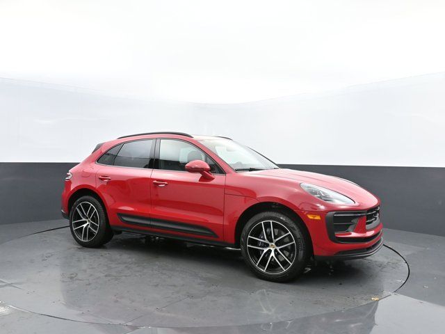 2024 Porsche Macan Base