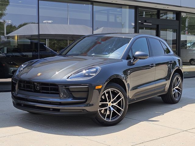 2024 Porsche Macan Base