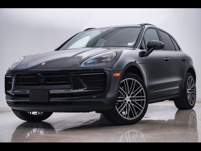 2024 Porsche Macan 